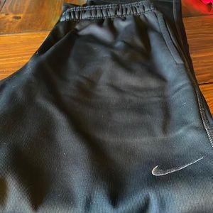 Nike Fleece lined pants black large